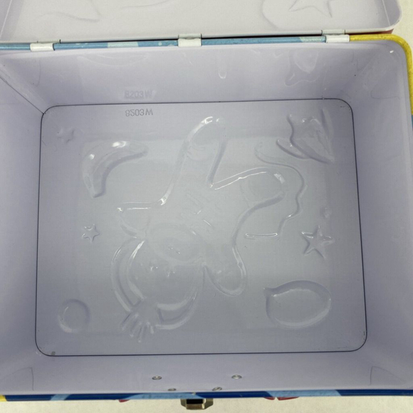 Schylling 2008 3D Sock Monkey Metal Lunch Box EUC Collectible Keepsake Box - Picture 8 of 11